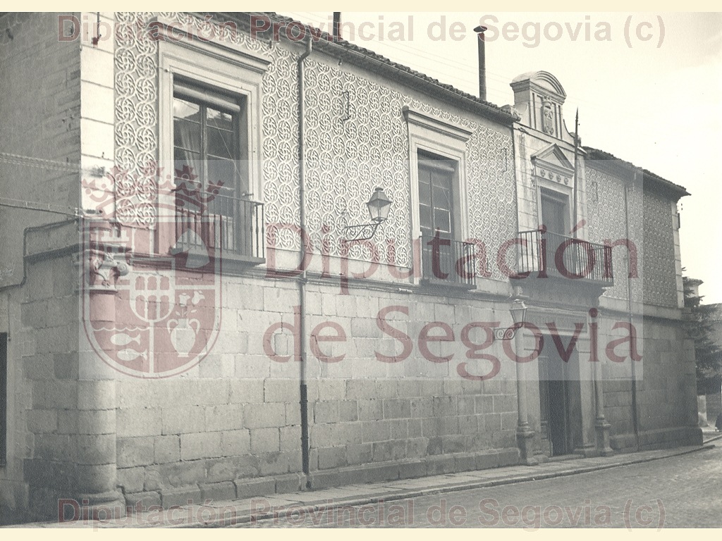 312 Palacio de la Diputación, Palacio de Uceda-Peralta